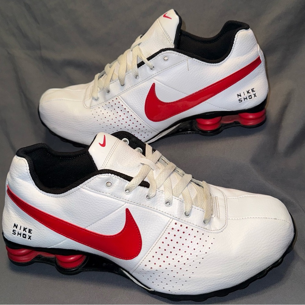 Nike Shox Pre-owned, White and Red Sneakers